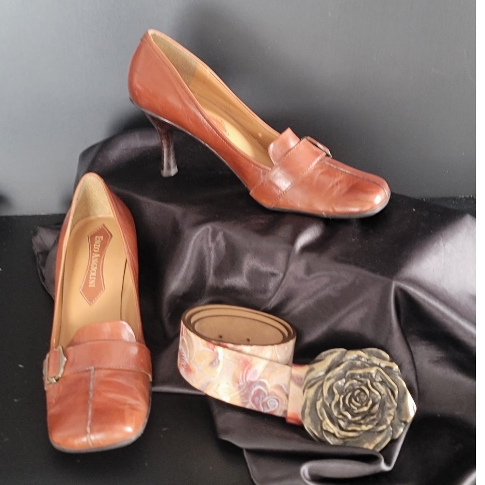 Enzo Angiolini‎ Eadanette Tan Leather Loafer Pumps Buckle Square Heels Size 7.5